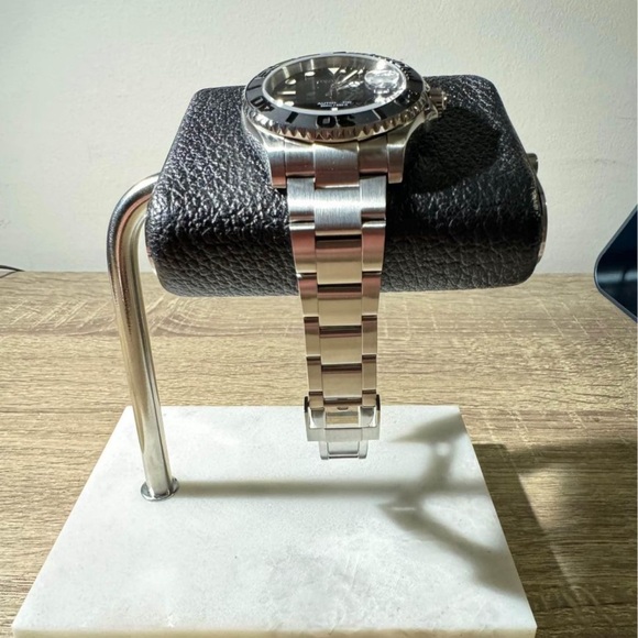 Cronos Yachtmaster - Picture 2 of 6